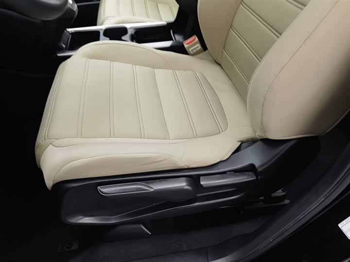 Фото 20 - Honda CR-V