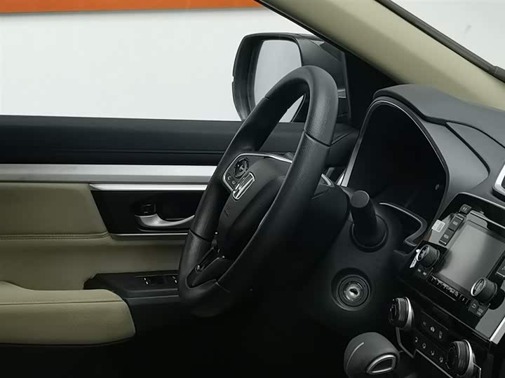 Фото 22 - Honda CR-V