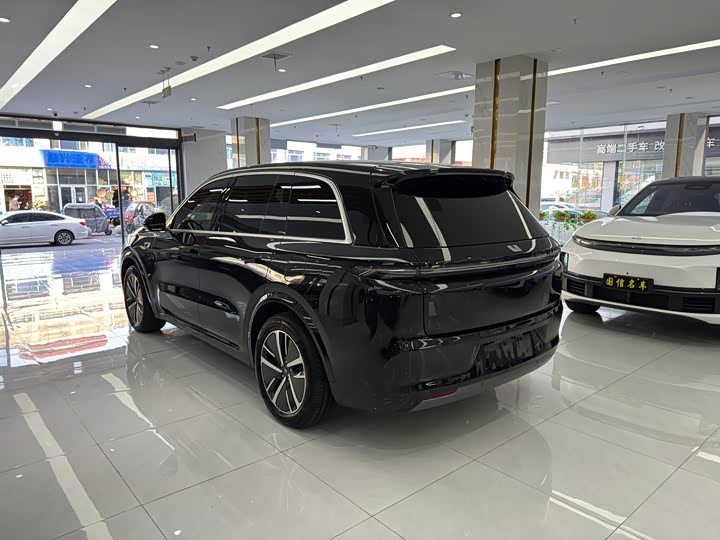 Фото 5 - LiXiang L8