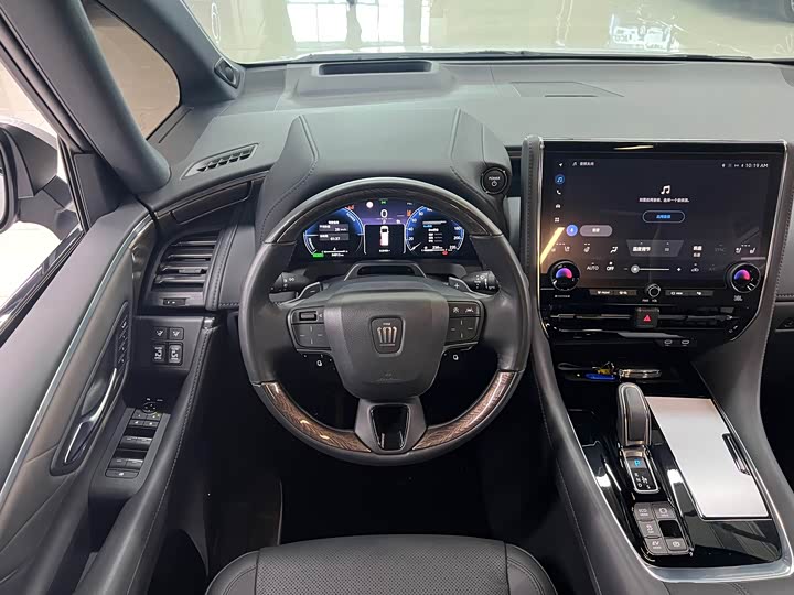 Фото 20 - Toyota Vellfire