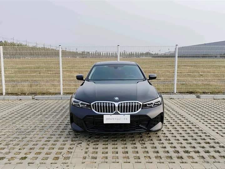 Фото 2 - BMW 3 Series
