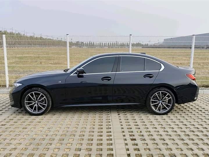 Фото 4 - BMW 3 Series