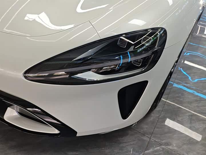 Фото 24 - Xiaomi SU7