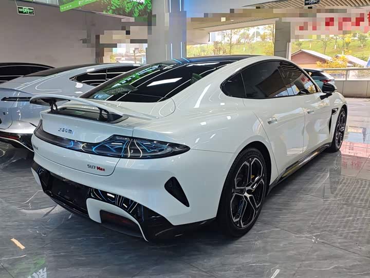 Фото 7 - Xiaomi SU7