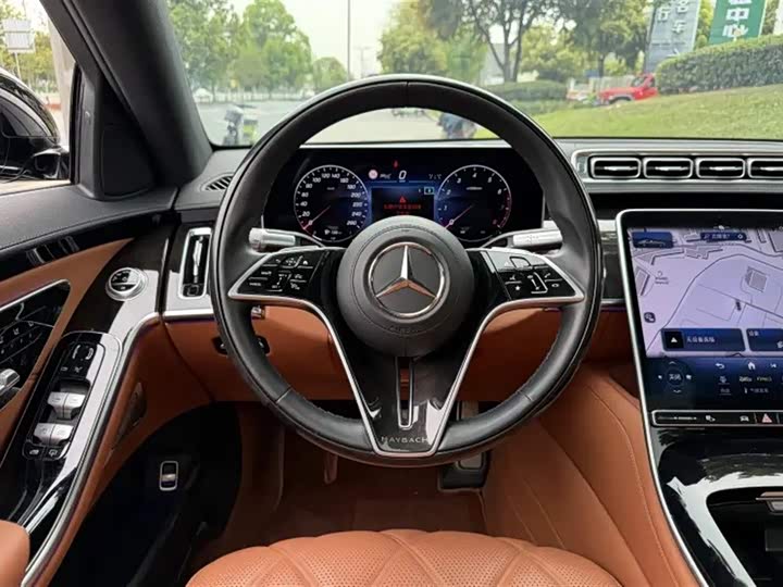 Фото 4 - Mercedes-Benz Maybach S-Class