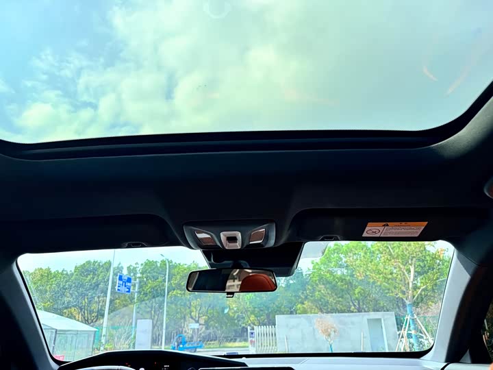 Фото 15 - Changan UNI-V