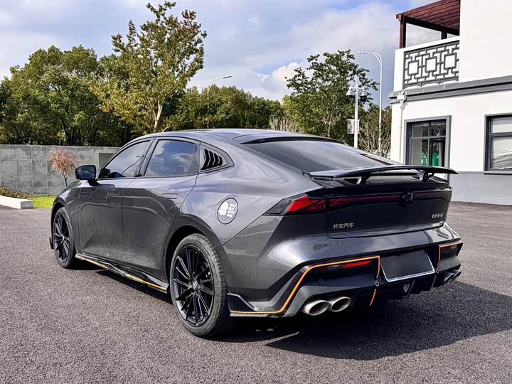 Фото 5 - Changan UNI-V