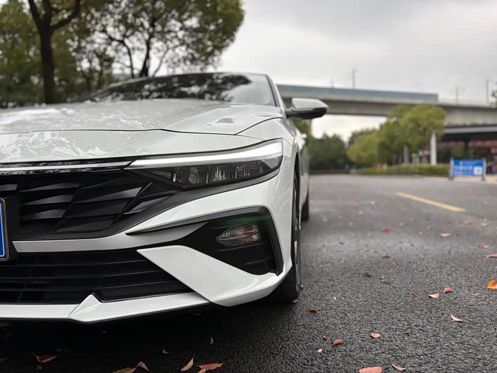 Фото 16 - Hyundai Elantra N line