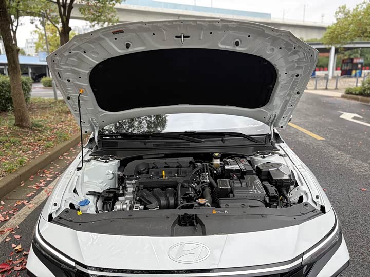 Фото 17 - Hyundai Elantra N line