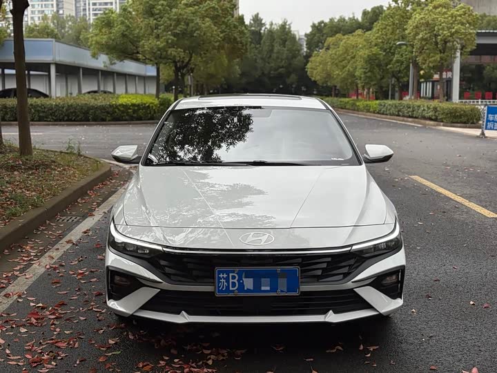 Фото 5 - Hyundai Elantra N line