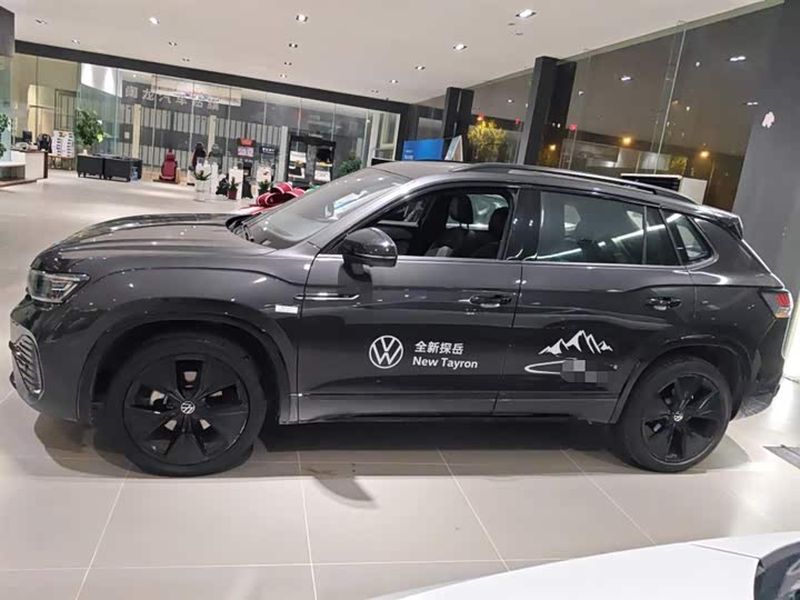 Фото 21 - Volkswagen Tayron