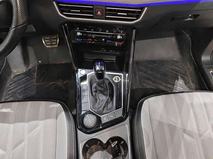 Фото 6 - Volkswagen Tayron