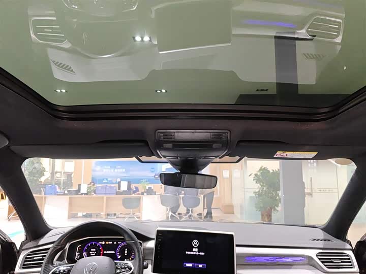 Фото 8 - Volkswagen Tayron