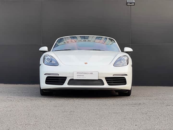 Фото 3 - Porsche 718