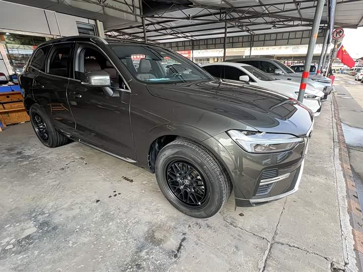 Фото 3 - Volvo XC60