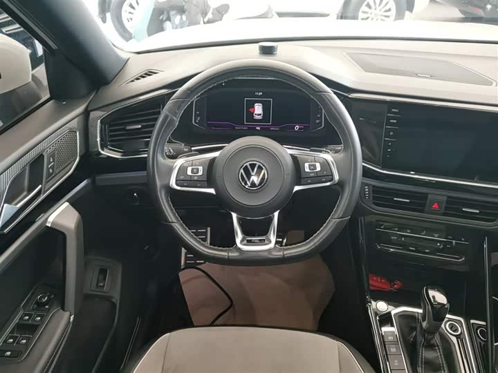 Фото 11 - Volkswagen Tayron