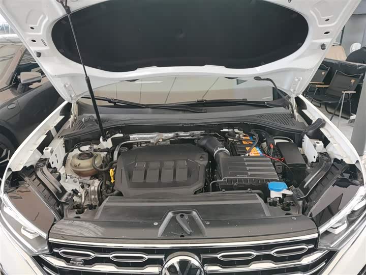 Фото 20 - Volkswagen Tayron