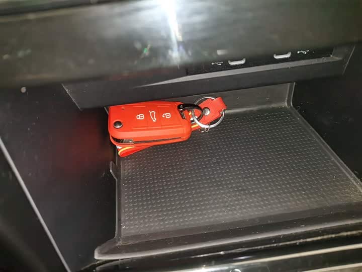 Фото 9 - Volkswagen Tayron