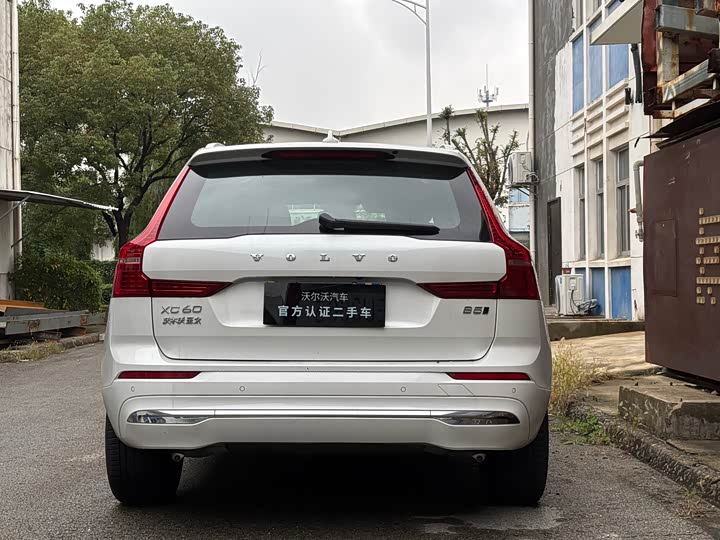 Фото 5 - Volvo XC60