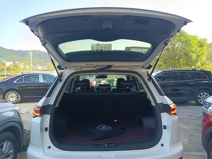 Фото 19 - Changan CS55 Plus