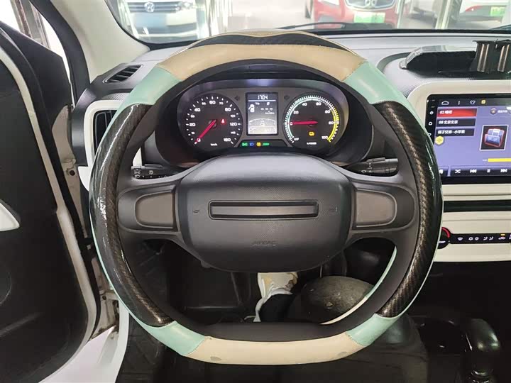 Фото 11 - Roewe Clever