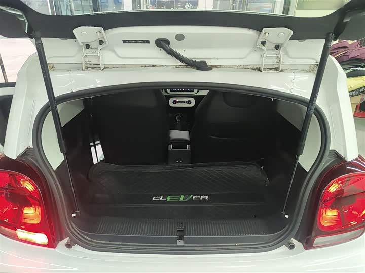 Фото 19 - Roewe Clever