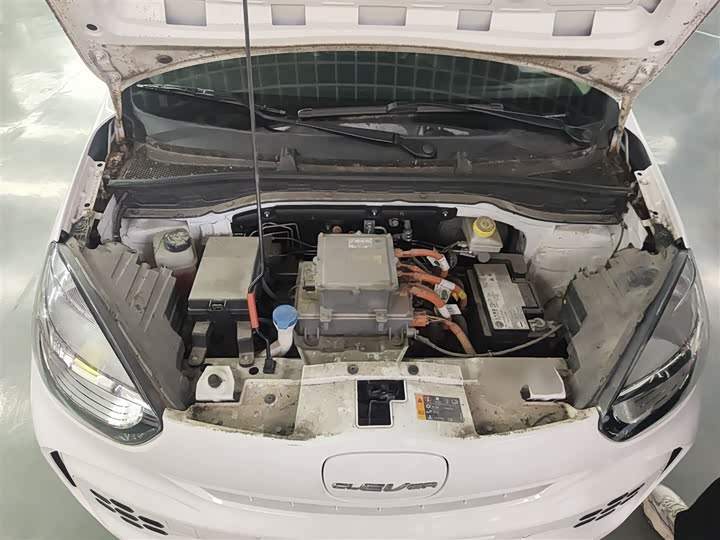 Фото 20 - Roewe Clever