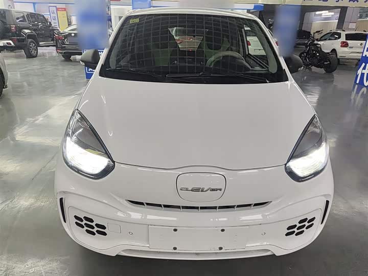 Фото 3 - Roewe Clever