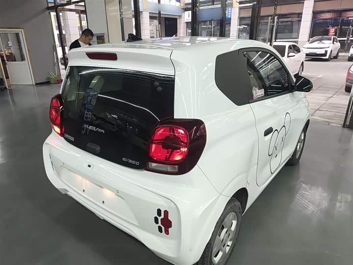 Фото 7 - Roewe Clever