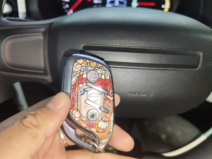 Фото 9 - Roewe Clever