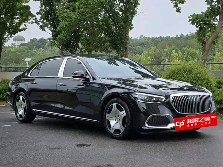 Фото 2 - Mercedes-Benz Maybach S-Class