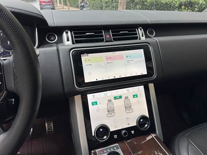 Фото 10 - Land Rover Range Rover