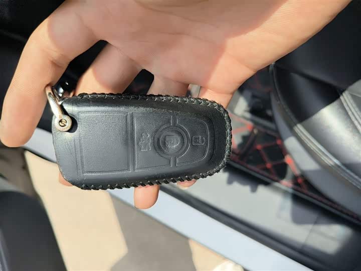 Фото 12 - Ford Mondeo Sport (Evos)