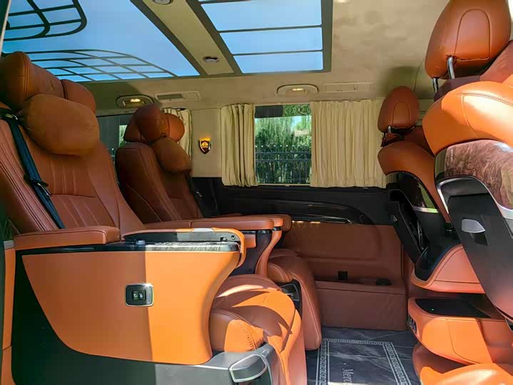 Фото 7 - Mercedes-Benz Vito