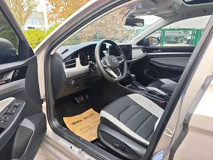 Фото 4 - Volkswagen Bora