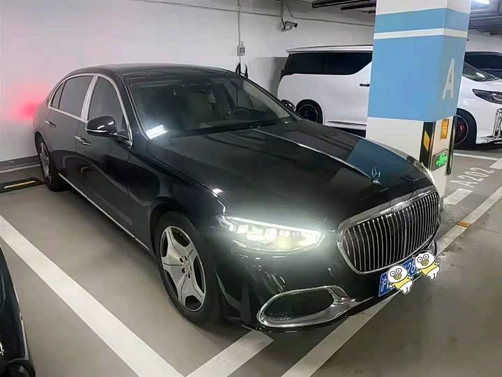 Фото 3 - Mercedes-Benz Maybach S-Class