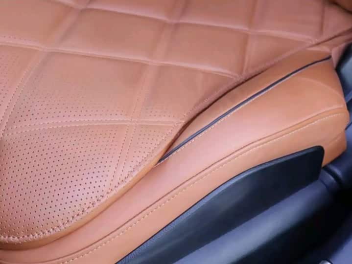 Фото 6 - Mercedes-Benz Maybach S-Class