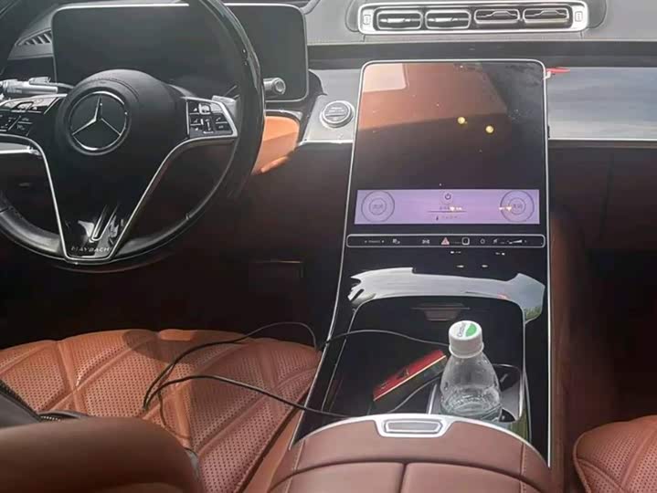 Фото 4 - Mercedes-Benz Maybach S-Class