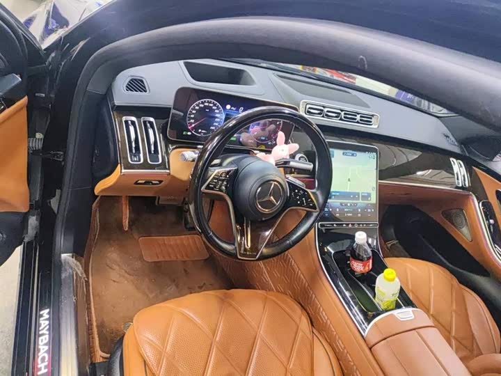 Фото 6 - Mercedes-Benz Maybach S-Class