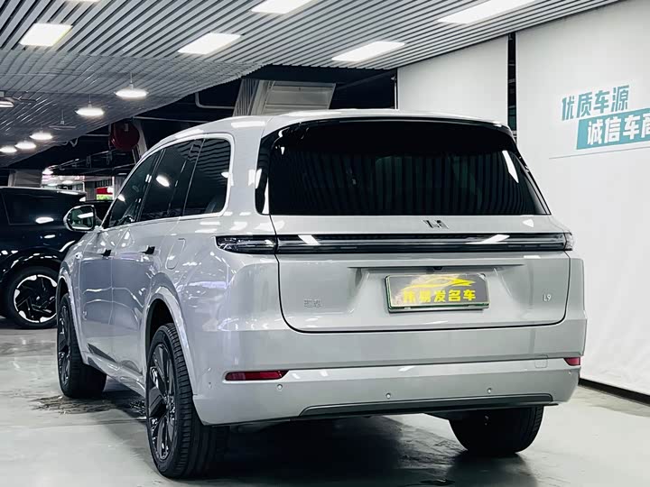 Фото 6 - LiXiang L9