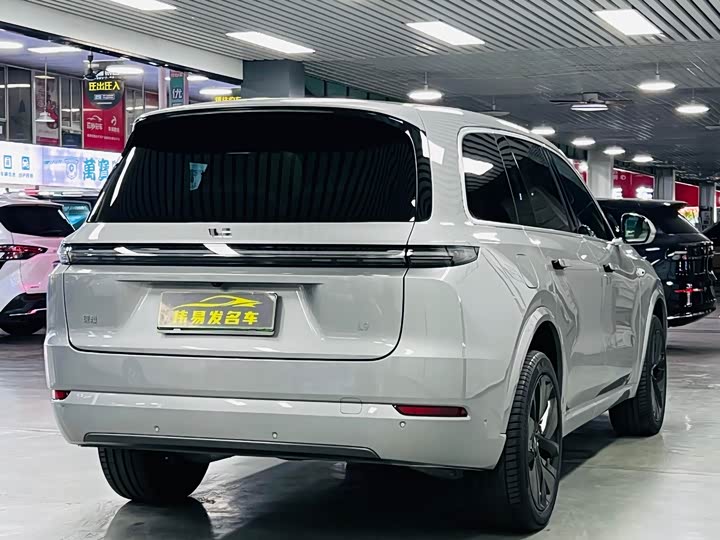 Фото 7 - LiXiang L9