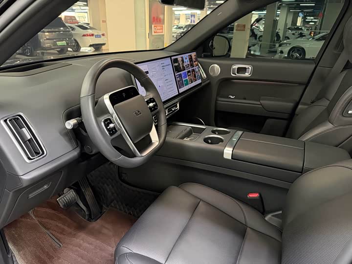 Фото 8 - LiXiang L7