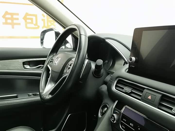 Фото 22 - Honda Avancier