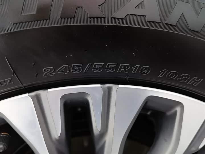 Фото 24 - Honda Avancier