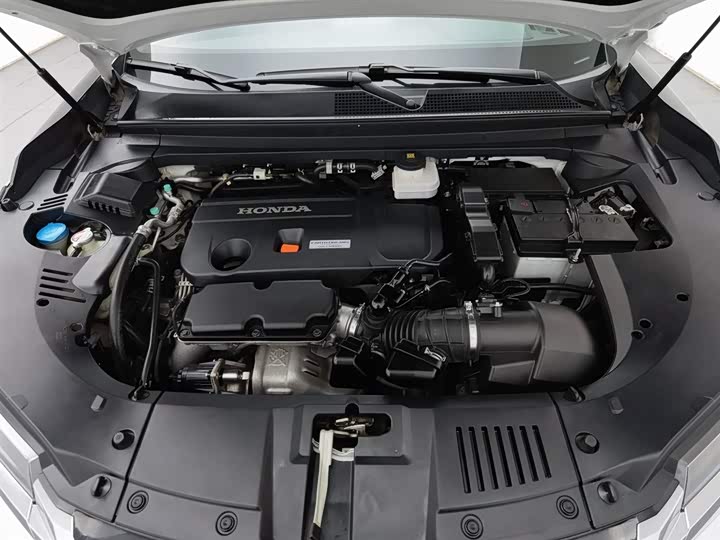 Фото 6 - Honda Avancier