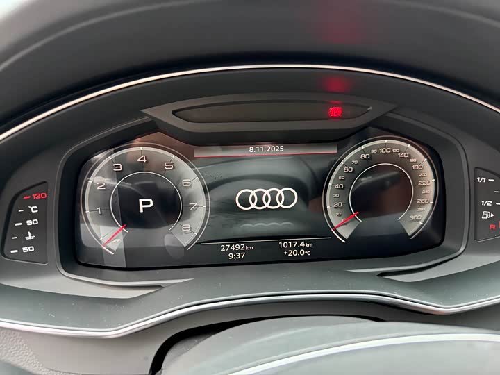 Фото 7 - Audi A6L