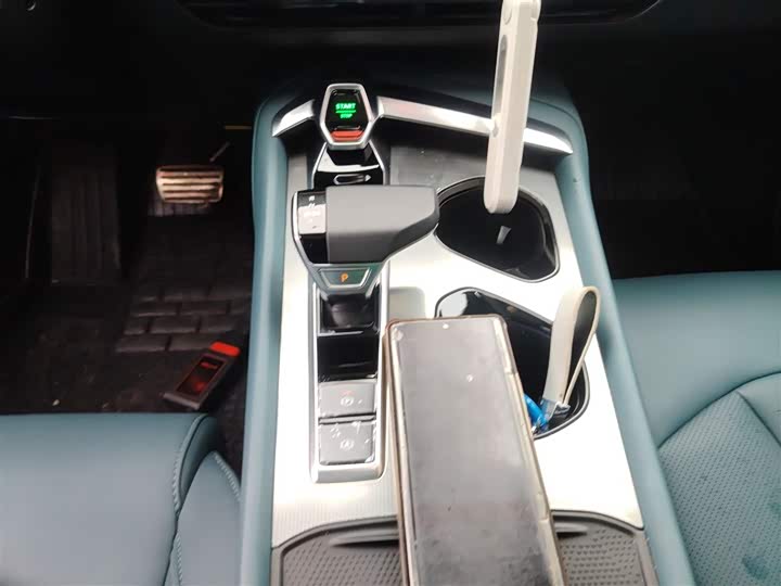 Фото 14 - MG Motor 7