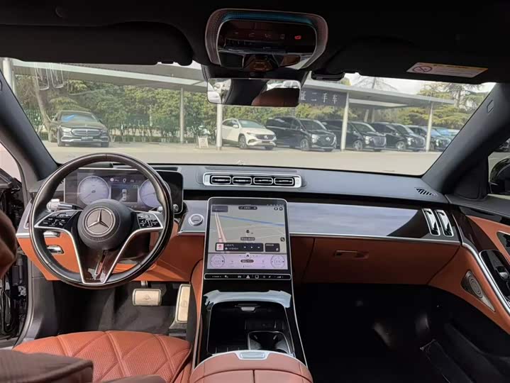 Фото 3 - Mercedes-Benz Maybach S-Class