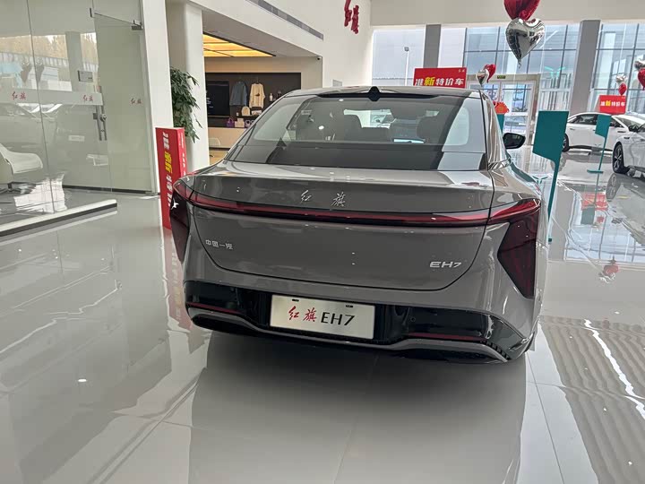 Фото 10 - Hongqi EH7