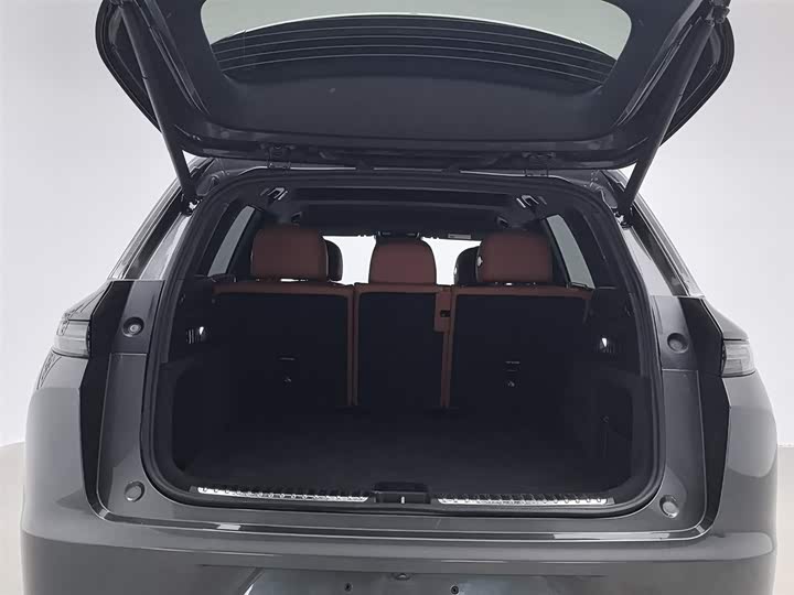 Фото 16 - LiXiang L7